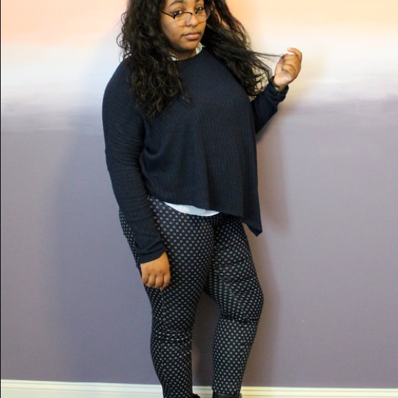 Navy Blue printed skinny stretch slacks. - Picture 2 of 4